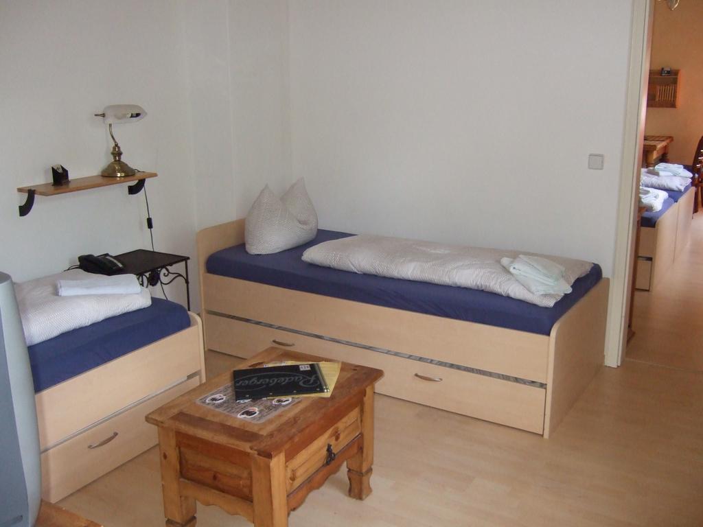 Pension Unicat Potsdam Room photo